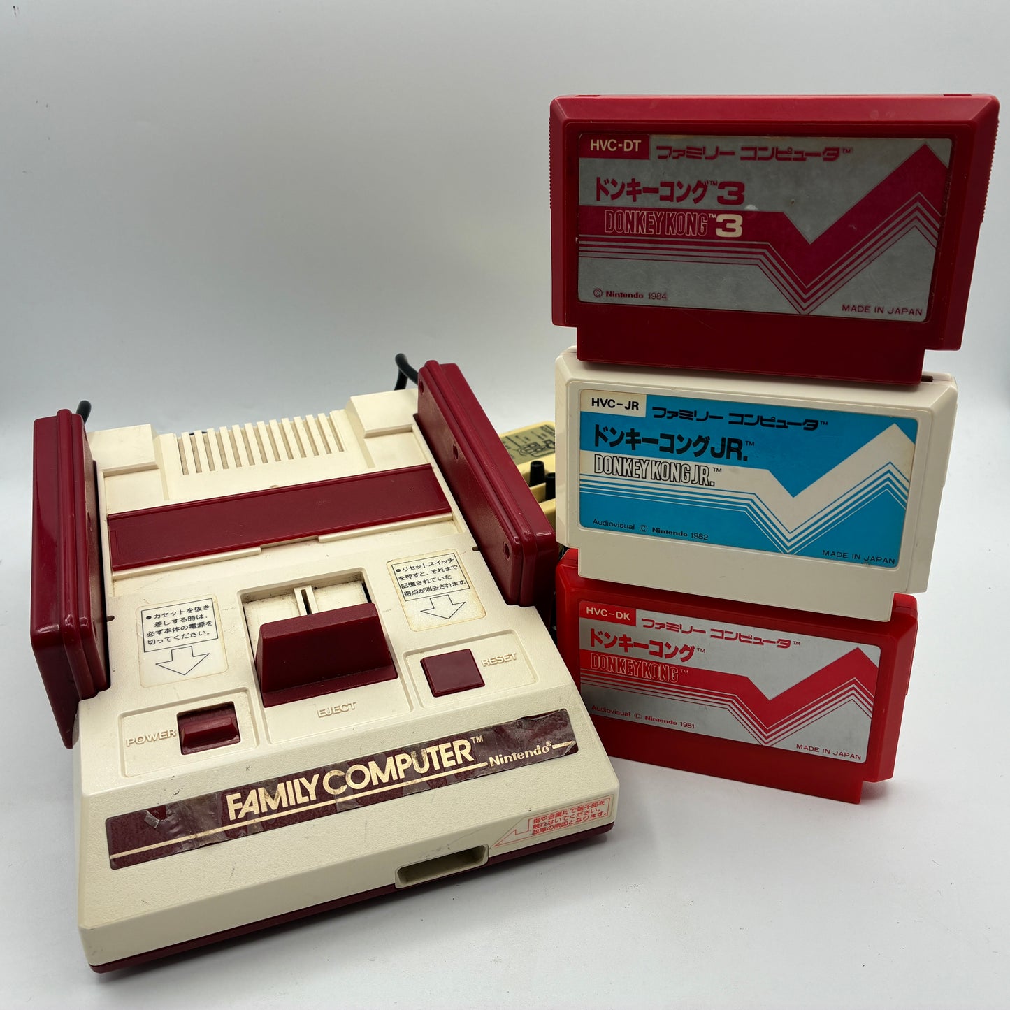 Nintendo Famicom Console system HVC-001 Bundle with a Game Set - Pick Your Series