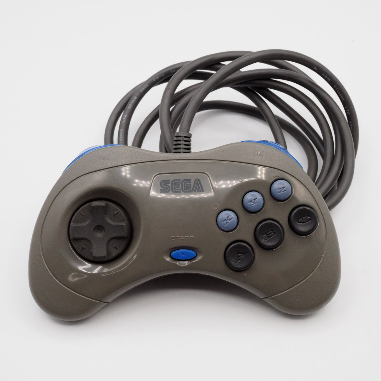 Used SEGA SATURN Console system Gray + 2 Controllers- The Original Challenger - Tested & Working