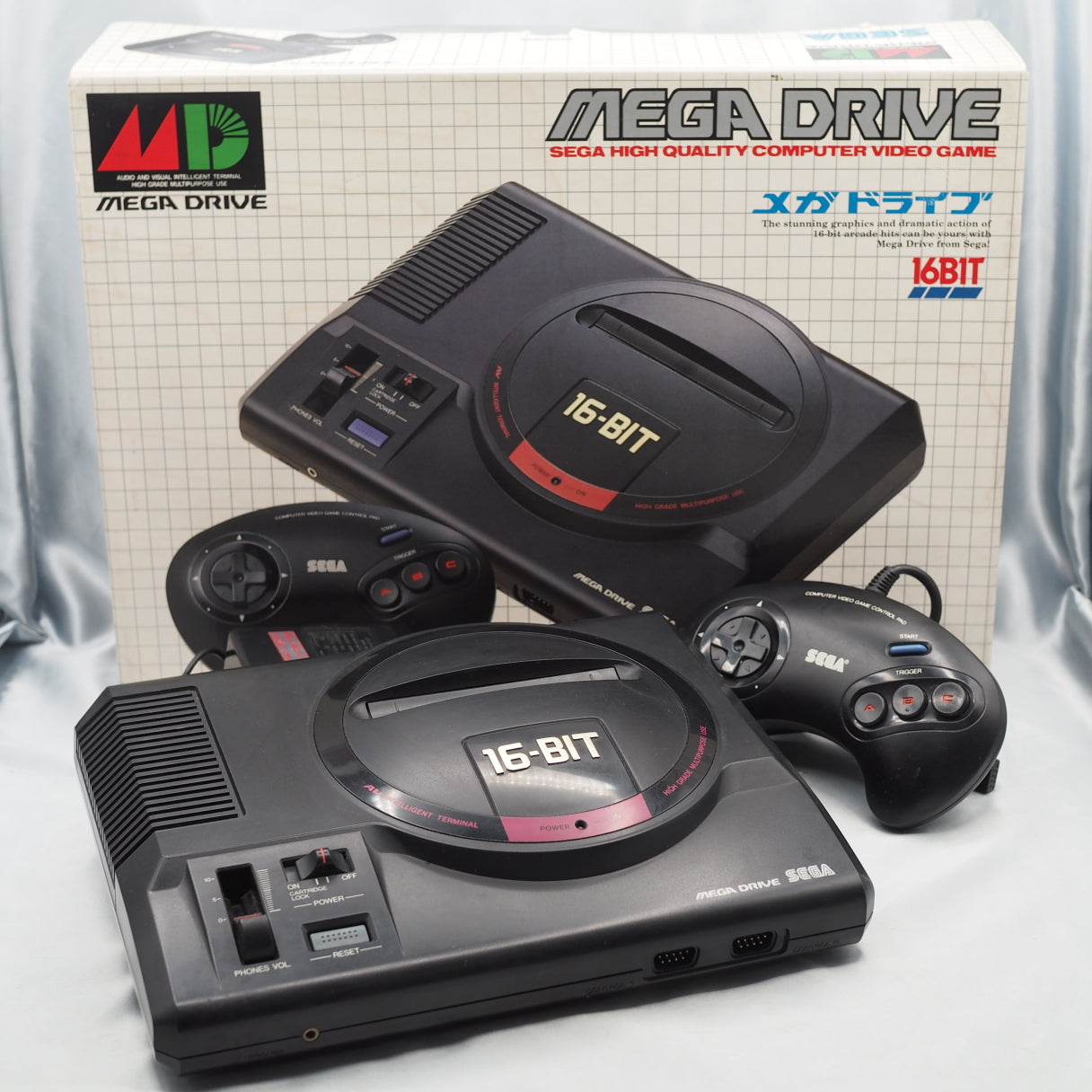 Mega Drive Console system HAA-2510 NTSC-J Boxed Used Tested Working