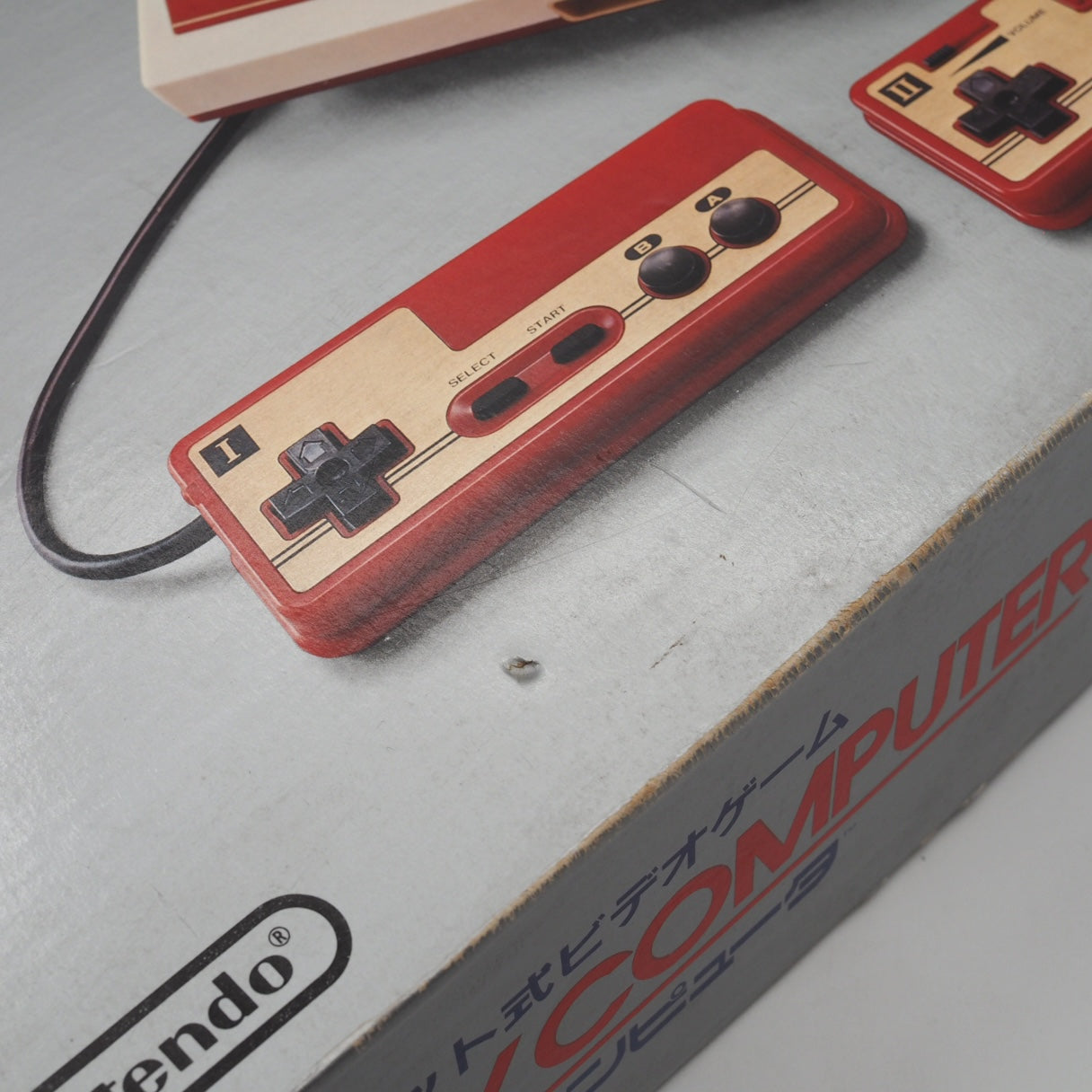 Used Nintendo Famicom Console System Boxed HVC-001 + Donkey Kong Trilogy Games SET