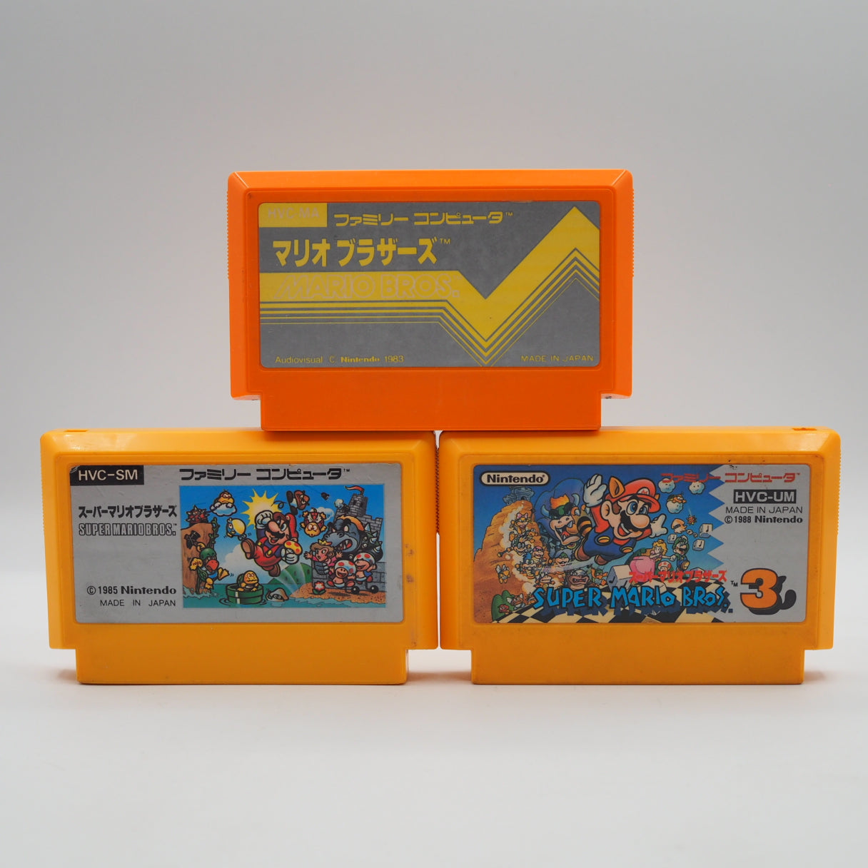 Used Nintendo New Famicom Console System HVC-101 + Mario Trilogy Games SET