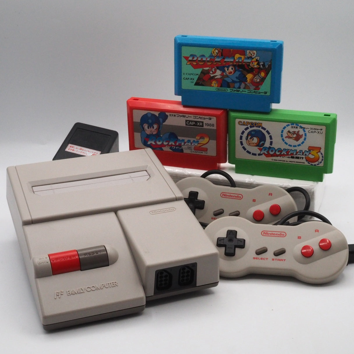 Used Nintendo New Famicom Console System HVC-101 + Rockman (Mega man) 1, 2 & 3 Games