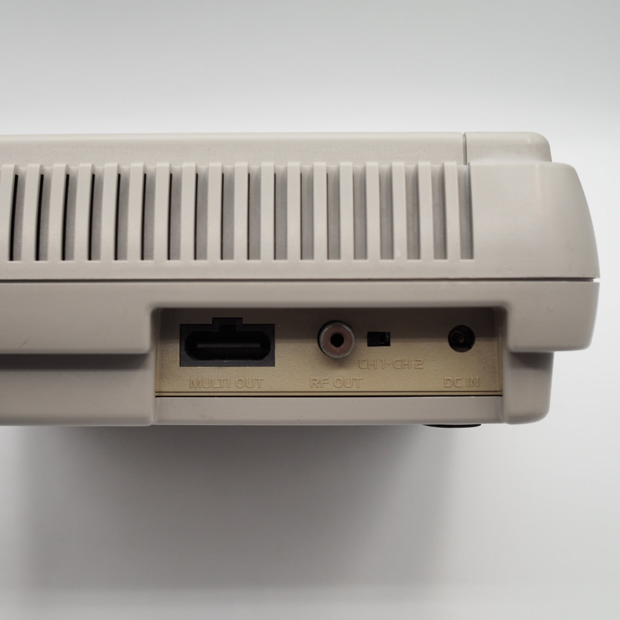 Used Nintendo Super Famicom Console system w/ Donkey Kong & Donkey Kong 2 (Lot)