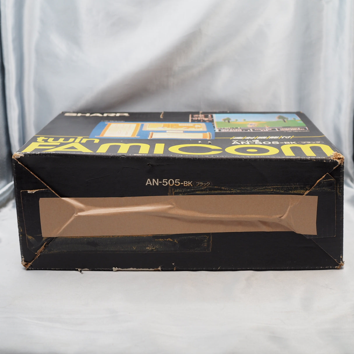 SHARP TWIN FAMICOM AN-505-BK Console system Boxed NTSC-J