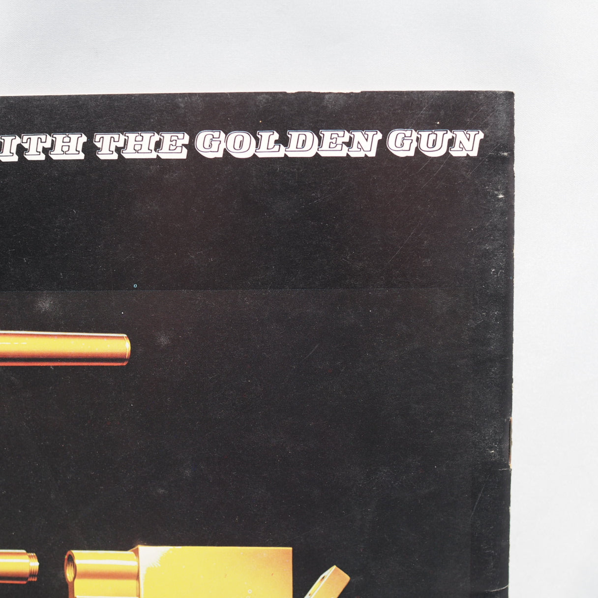 007 THE MAN WITH THE GOLDEN GUN