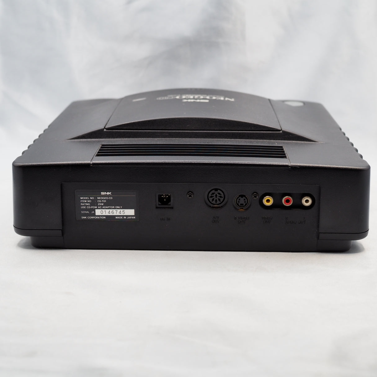 Used NEO GEO CD CD-T01 Console system + 2 controllers - Tested & Working
