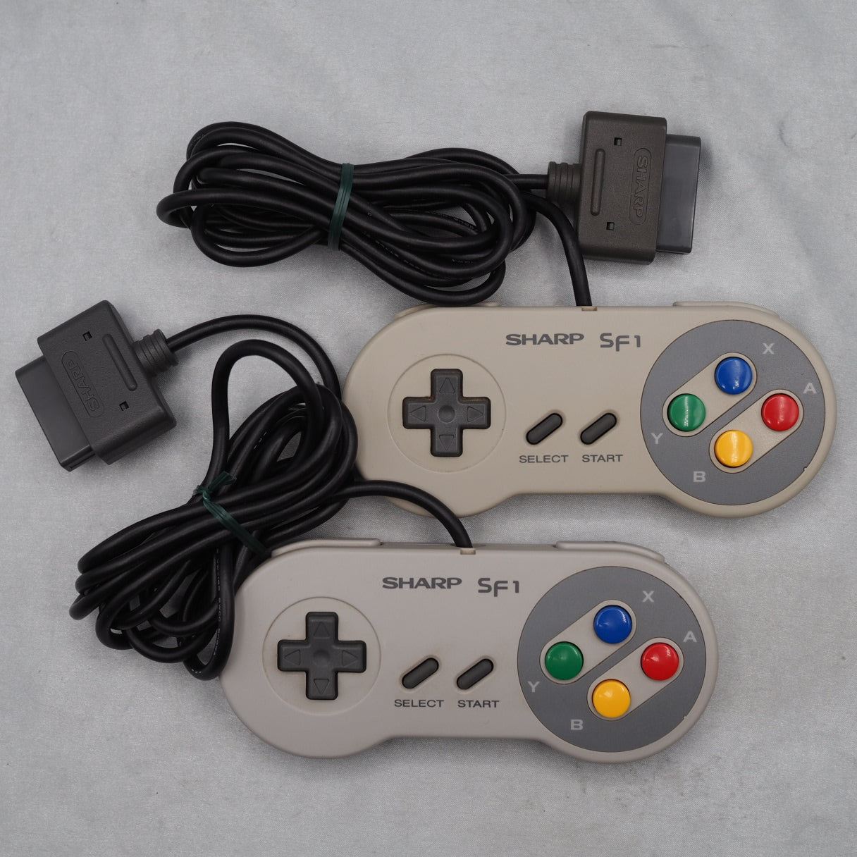 SHARP SF-1 Console System Nintendo Super Famicom Color TV 14G-SF1