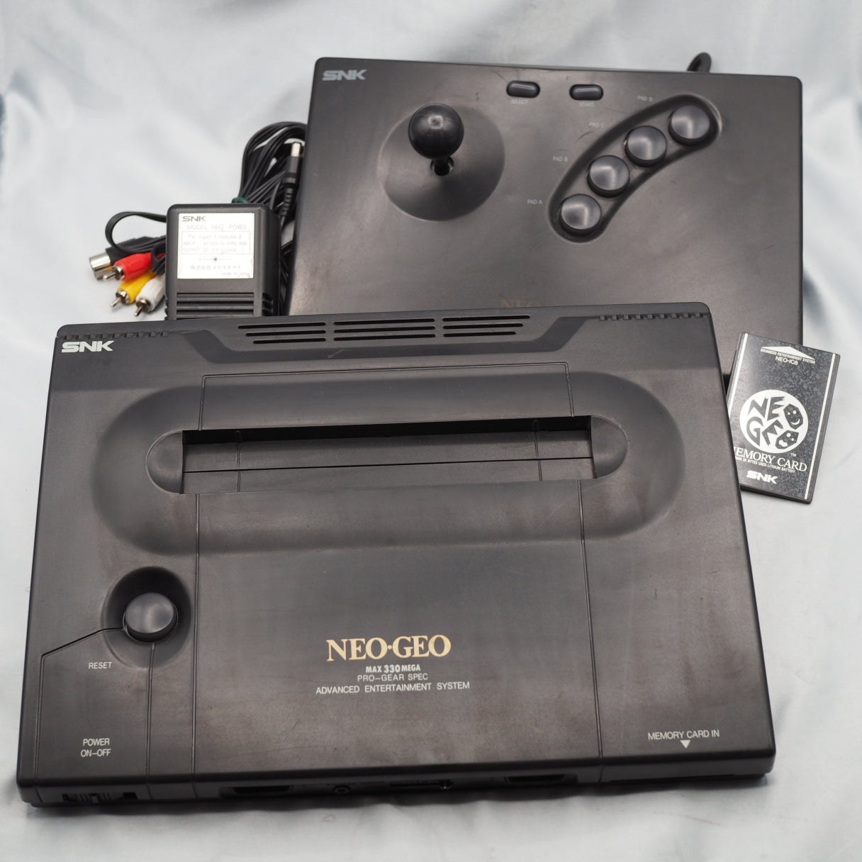 NEO GEO AES UNIBIOS Console System + Controller W/ Memory card