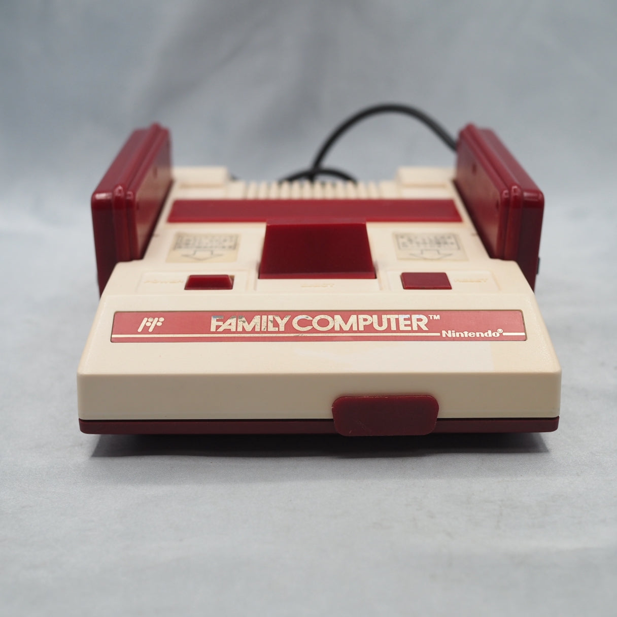 Nintendo Famicom Console System HVC-001