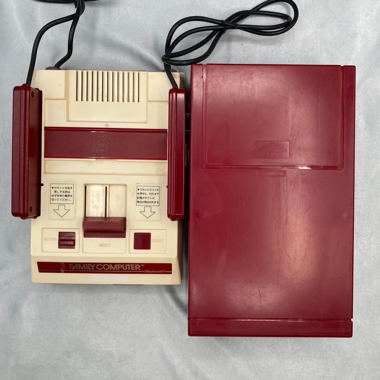 Nintendo Famicom & Disk System Console system SET Boxed [New Rubber Belt Replaced]