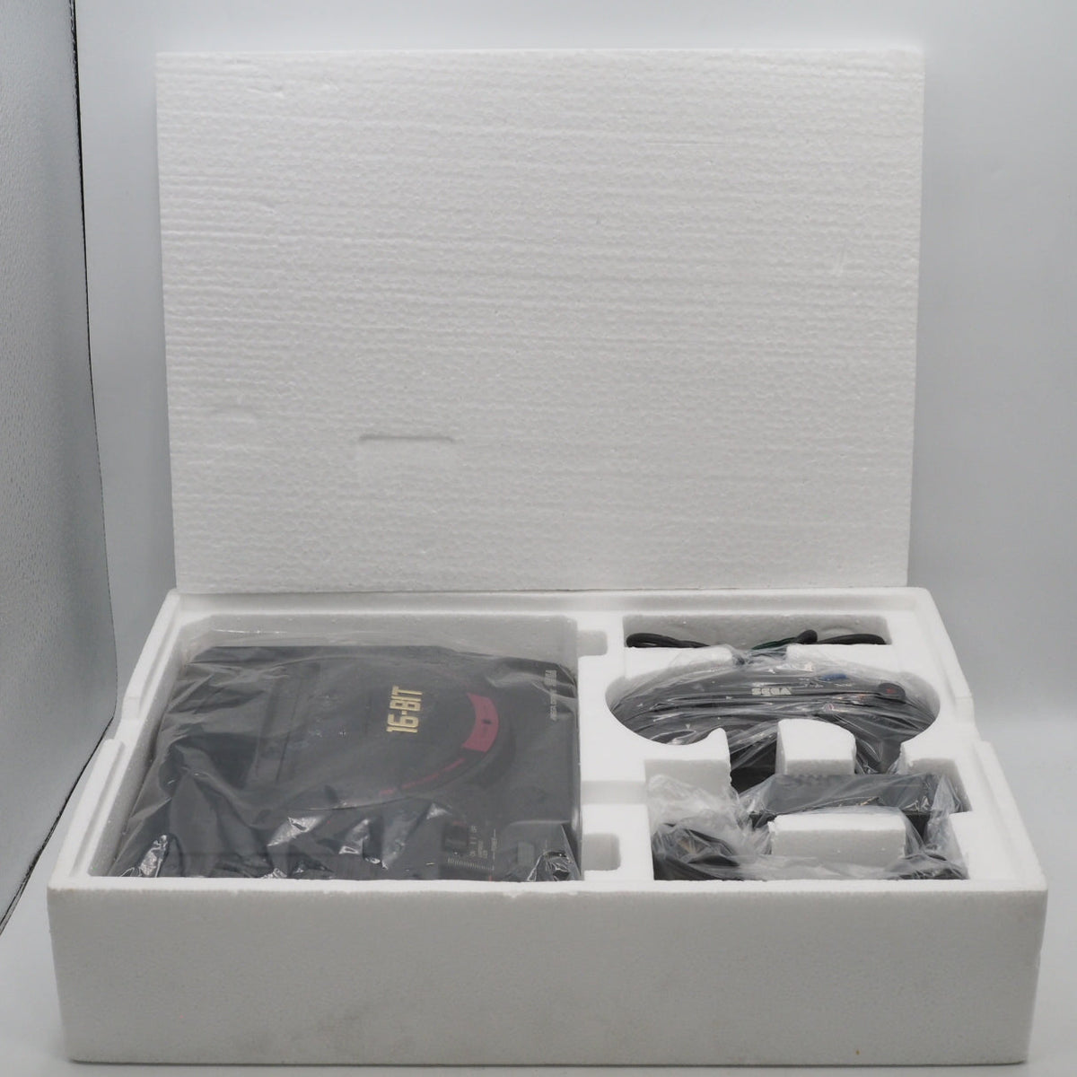 Mega Drive Console system VA5 HAA-2510 SEGA NTSC-J Japan Boxed Tested MD