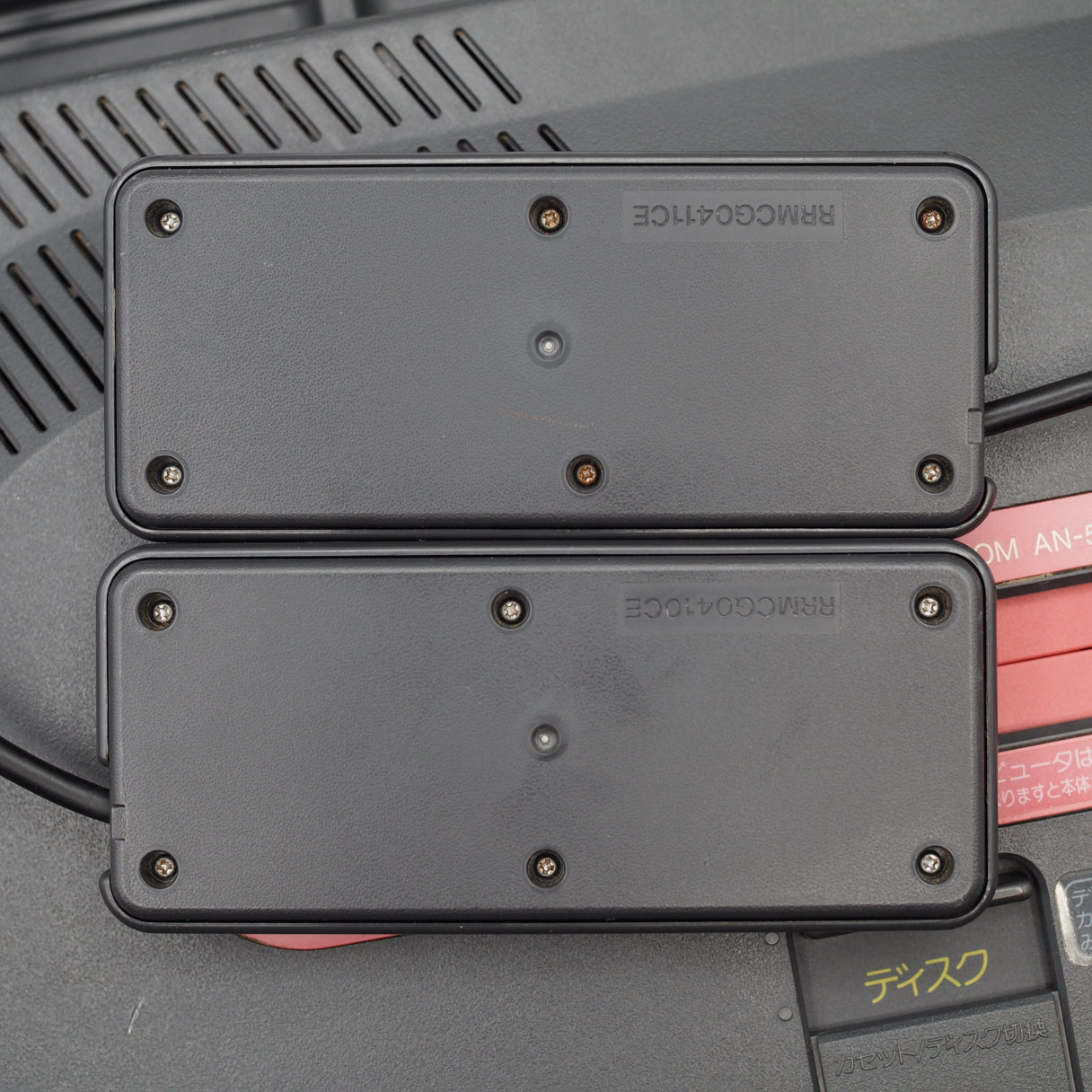 Used SharpTwin Famicom Console system AN-500B [New Rubber Belt replaced] - Tested & Working