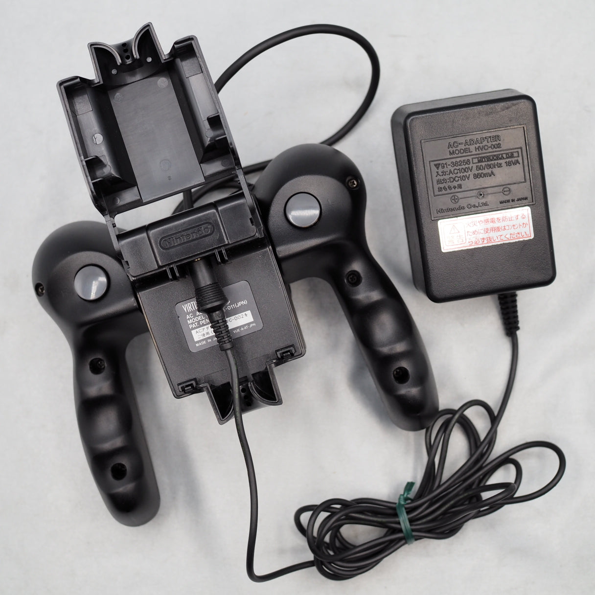 Used VIRTUAL BOY Nintendo 3D Display Game System Boxed W/ AC Adapter + AC adapter tap + 4 Games SET - Tested & Working
