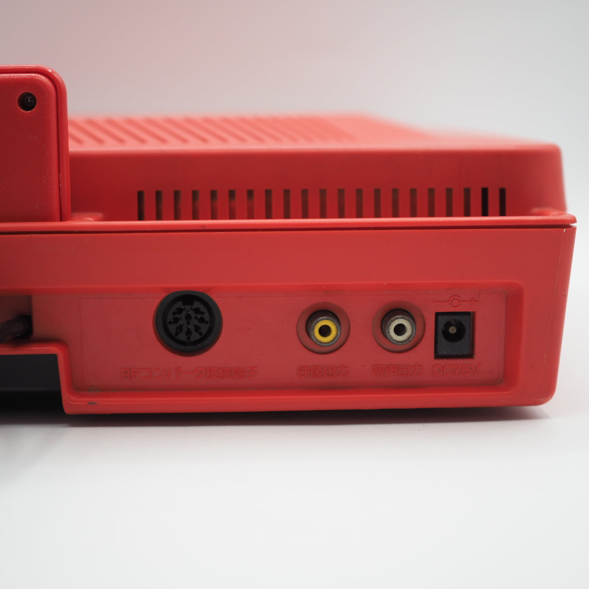 Used Sharp Twin Famicom Console system AN-500R [New Rubber Belt replaced] + Magnetic head protection sheet SET - Tested & Working