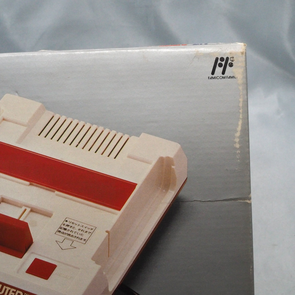 Used Nintendo AV Famicom & Disk System Console system SET Boxed [New Rubber Belt Replaced] - Tested & Working