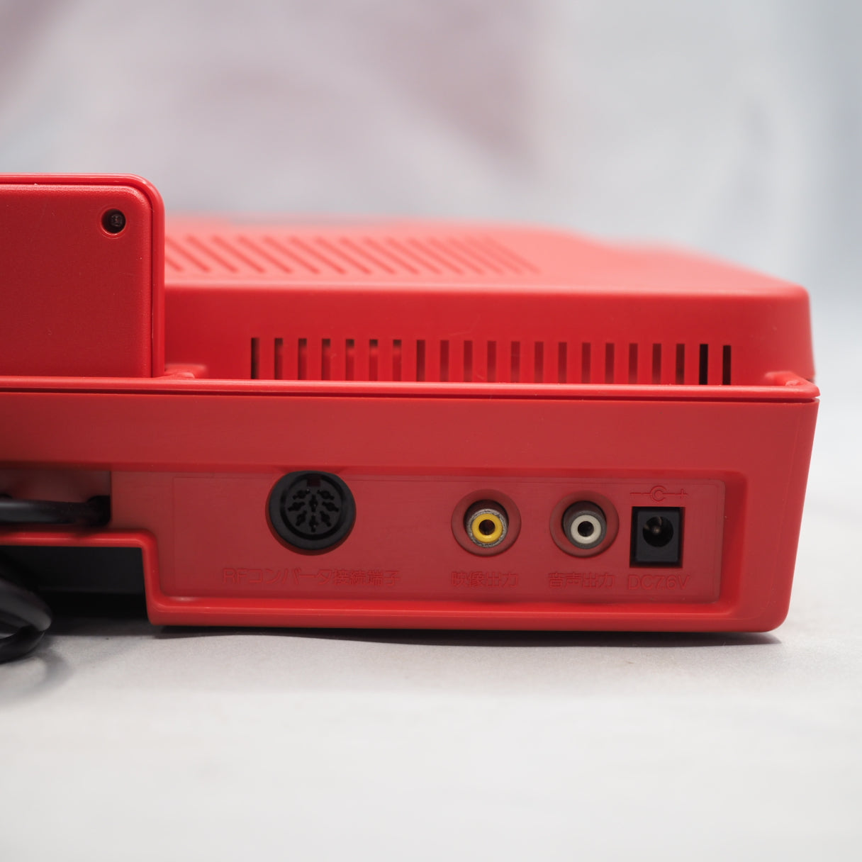 Used Twin Famicom Console system AN-500R Boxed [New Rubber Belt replaced] - Tested & Working