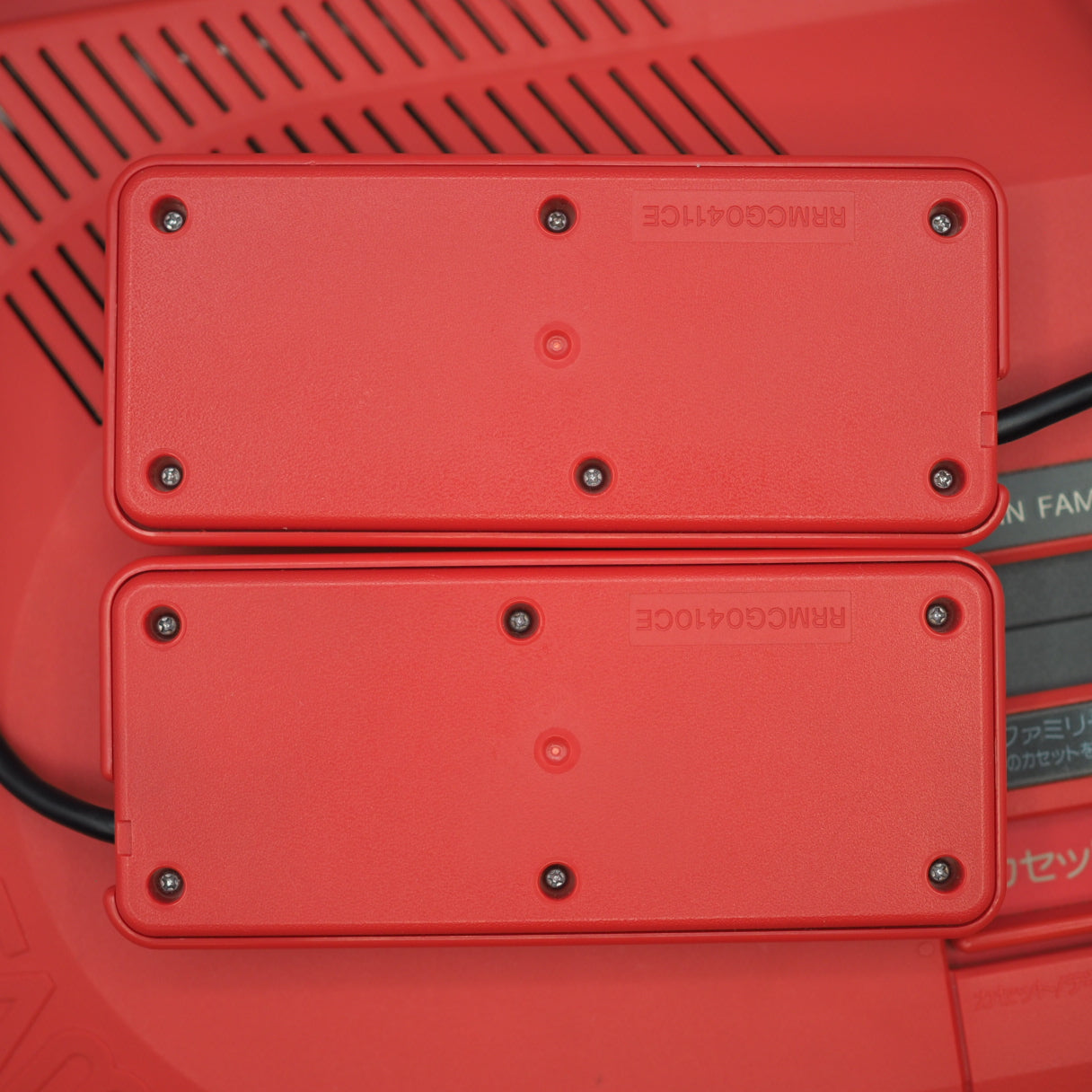 Used Twin Famicom Console system AN-500R Boxed [New Rubber Belt replaced] - Tested & Working