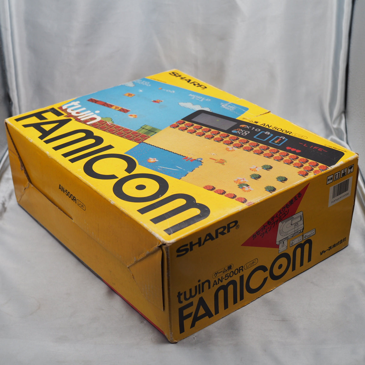 Used Twin Famicom Console system AN-500R Boxed [New Rubber Belt replaced] - Tested & Working