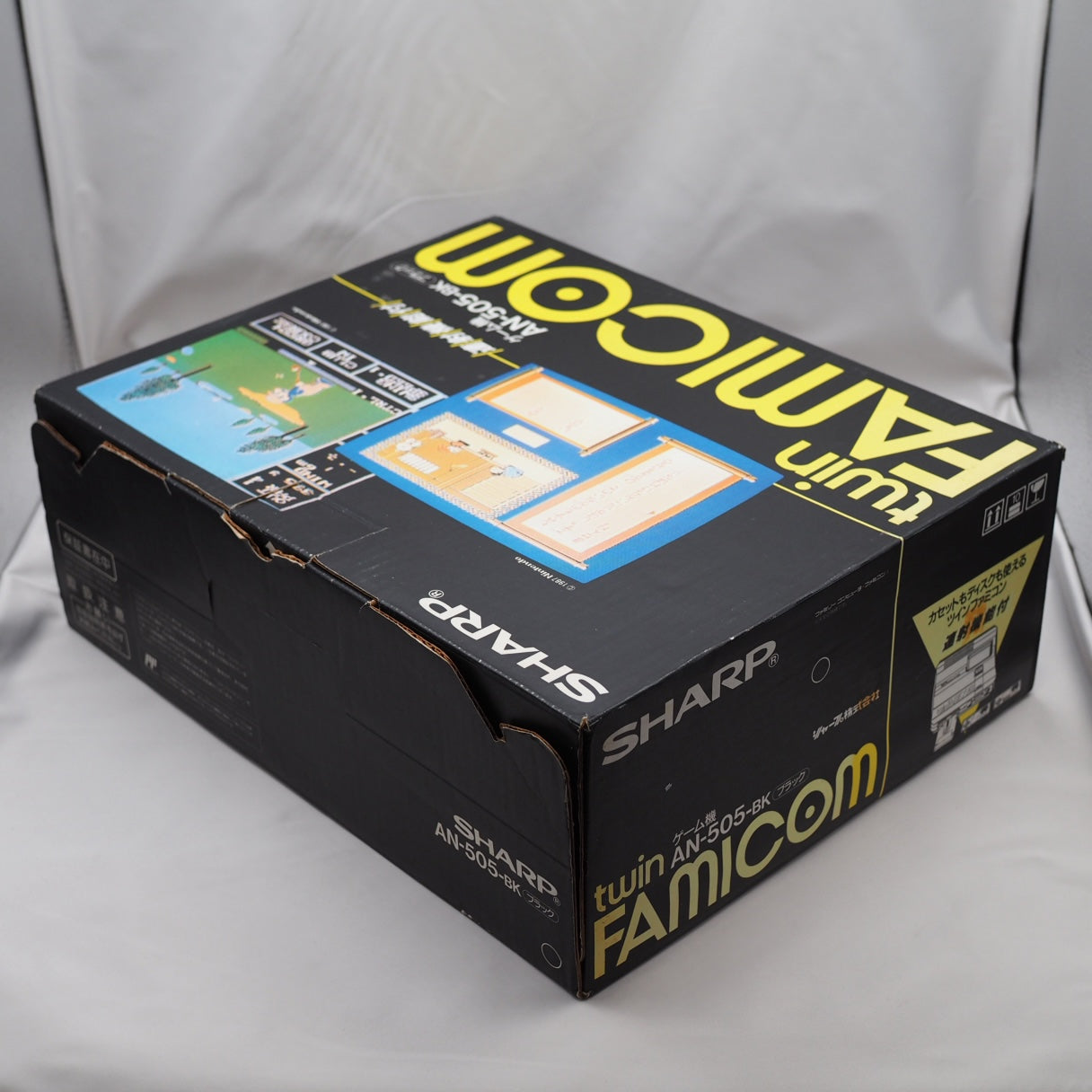 Used Sharp Twin Famicom AN-505-BK Boxed [New Rubber Belt replaced] - Tested & Working