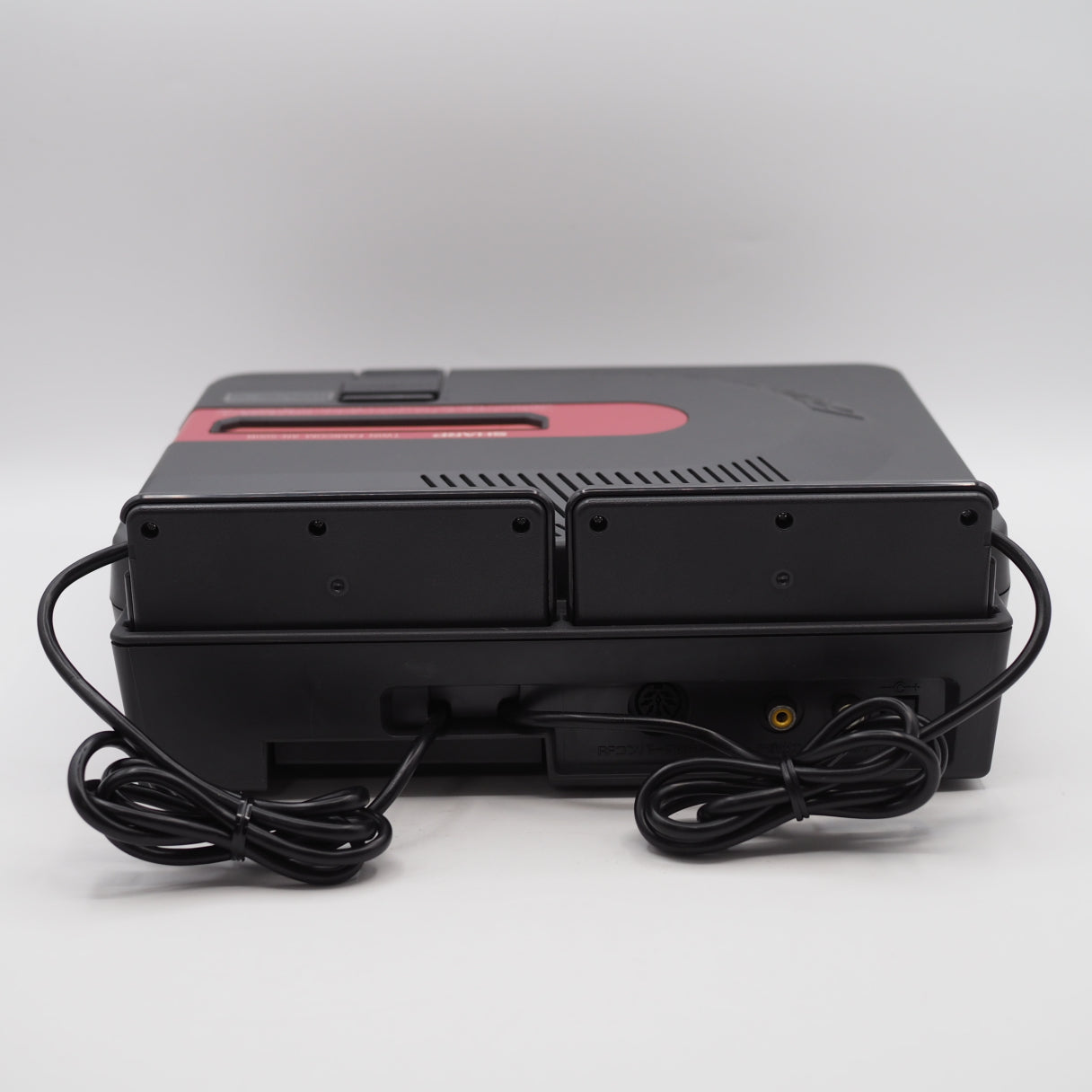 Used Twin Famicom AN-500B Console system Boxed New Rubber Belt replaced - Tested & Working