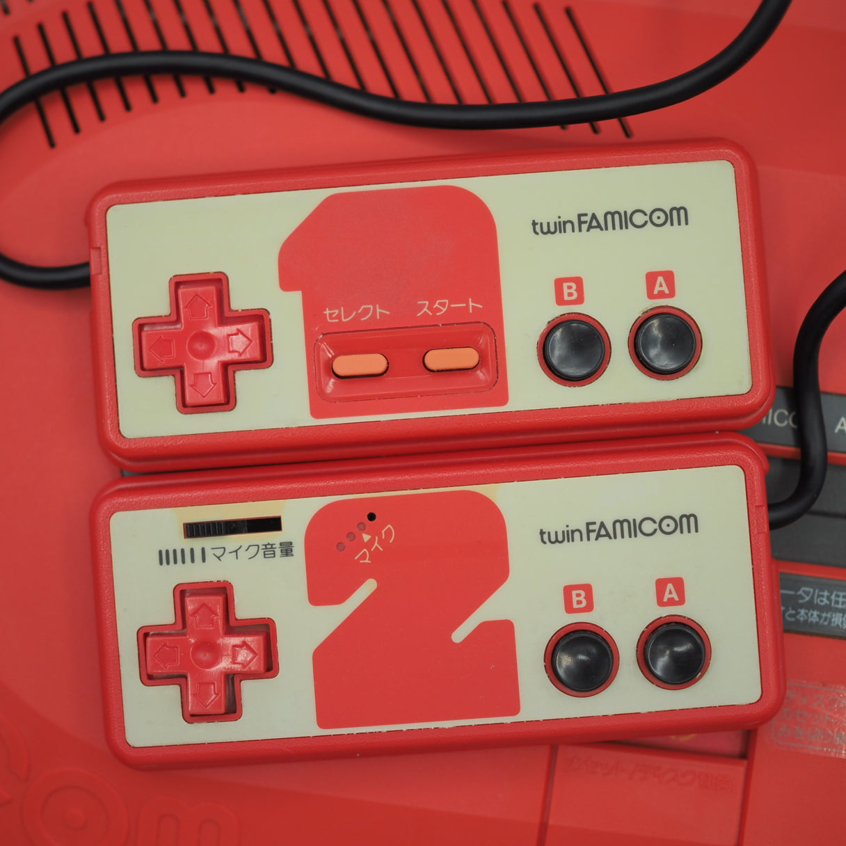 Used Twin Famicom Console system AN-500R New Rubber Belt replaced Boxed - Tested & Working