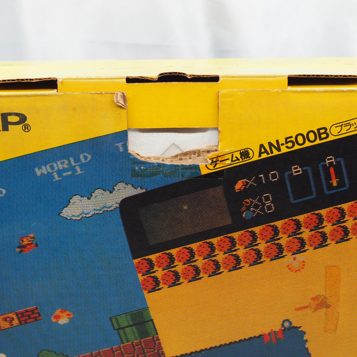 Used Twin Famicom AN-500B Console system Boxed New Rubber Belt replaced - Tested & Working