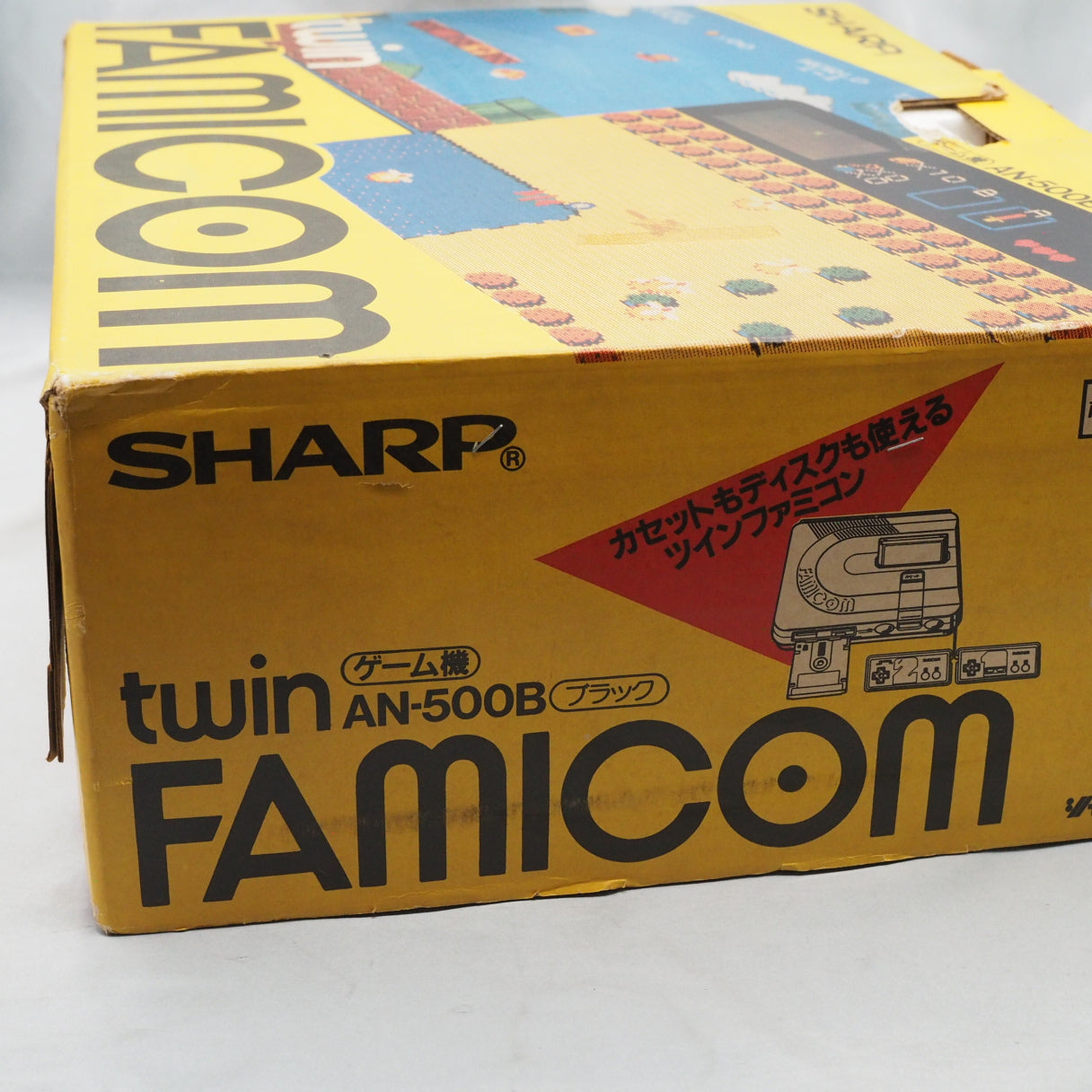 Used Twin Famicom AN-500B Console system Boxed New Rubber Belt replaced - Tested & Working