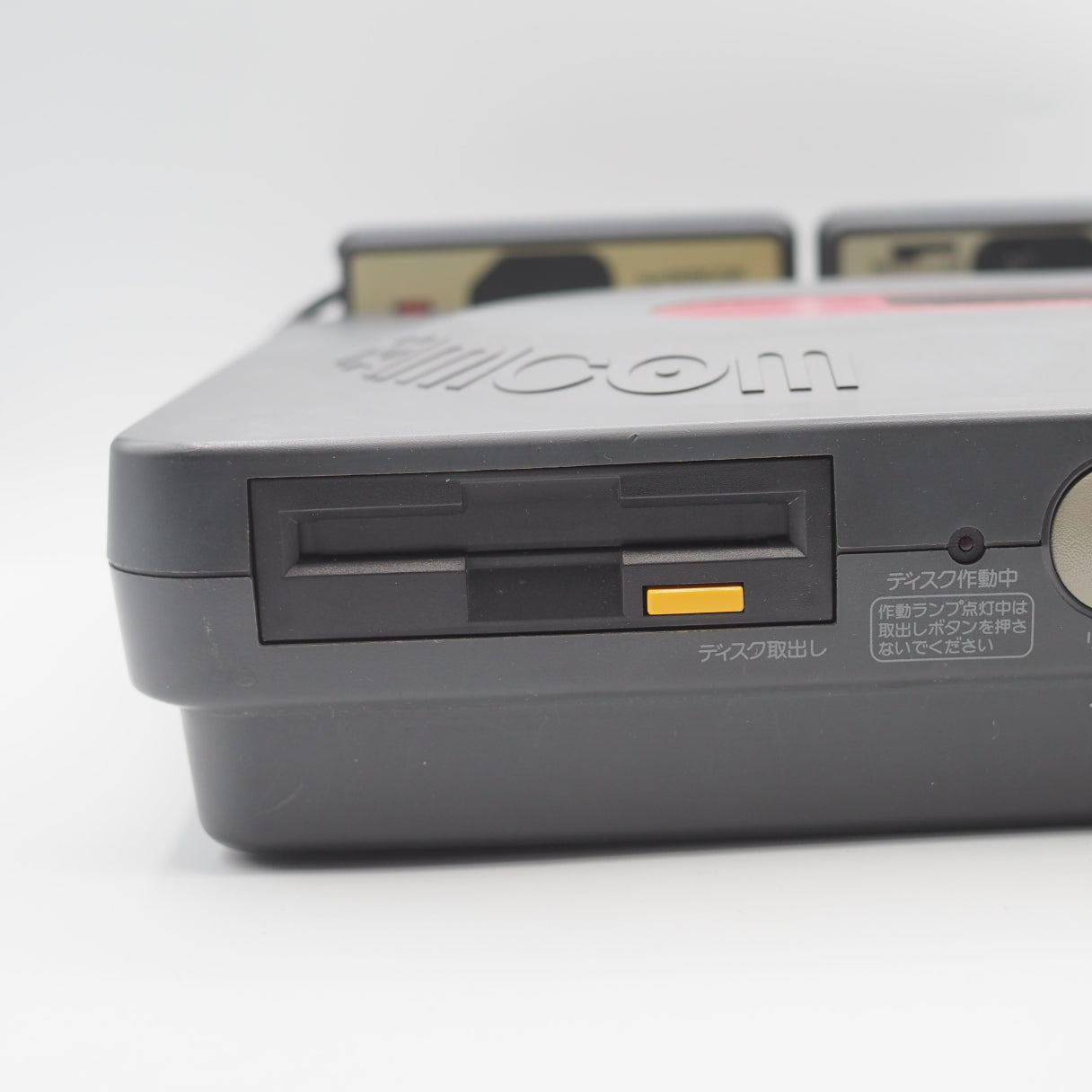 Used SharpTwin Famicom Console system AN-500B [New Rubber Belt replaced] - Tested & Working