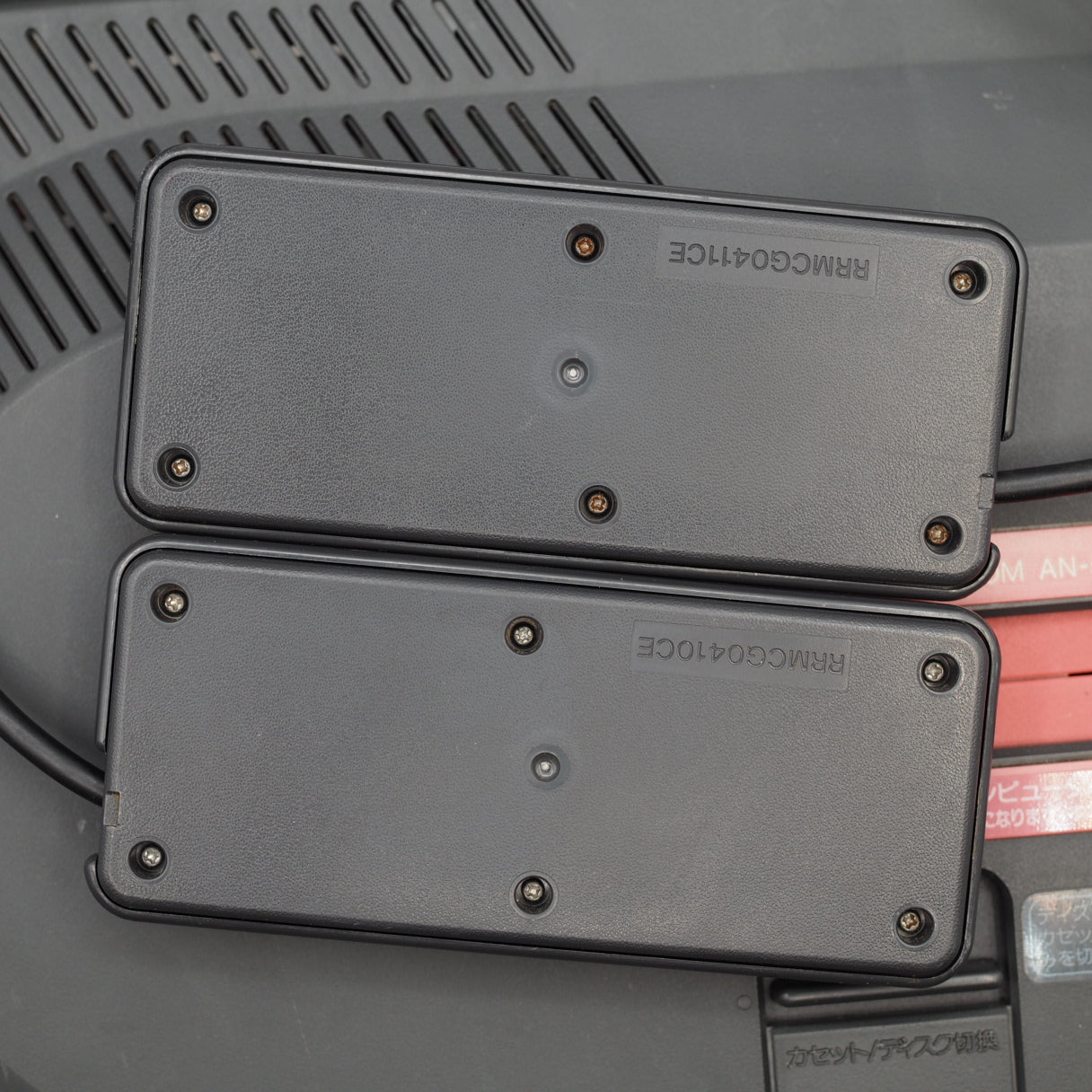 Used SharpTwin Famicom Console system AN-500B [New Rubber Belt replaced] - Tested & Working