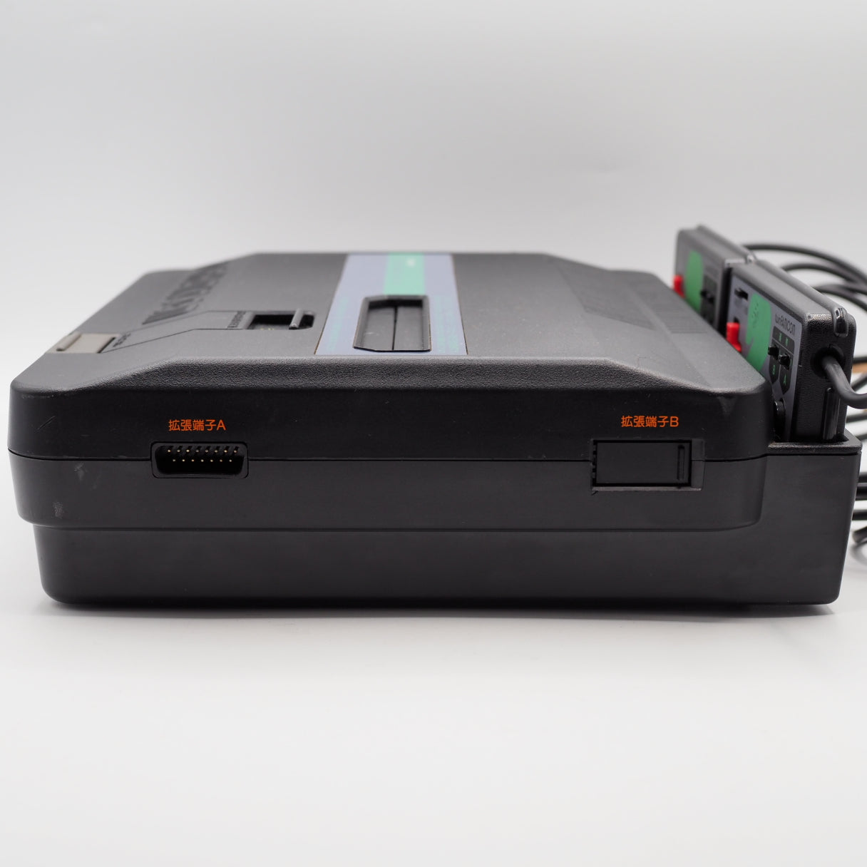 Used Sharp Twin Famicom Black Console AN505BK New Rubber Belt replaced - Tested & Working