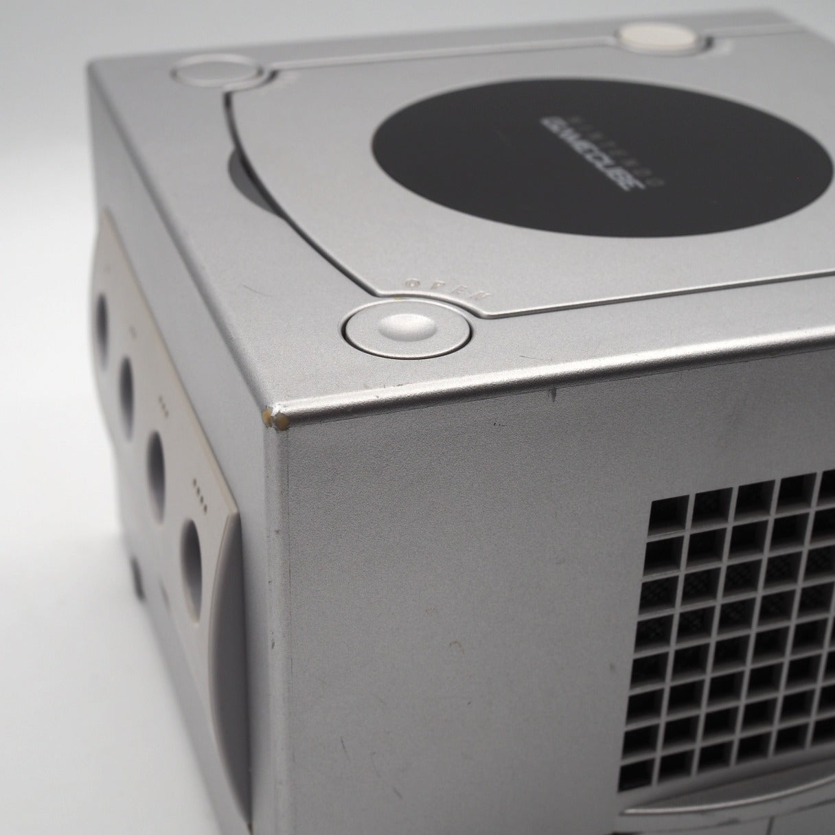 Used Nintendo GameCube Console System DOL-001 Silver Boxed [NTSC-J, NTSC-U/C] [Modified] - Tested & Working