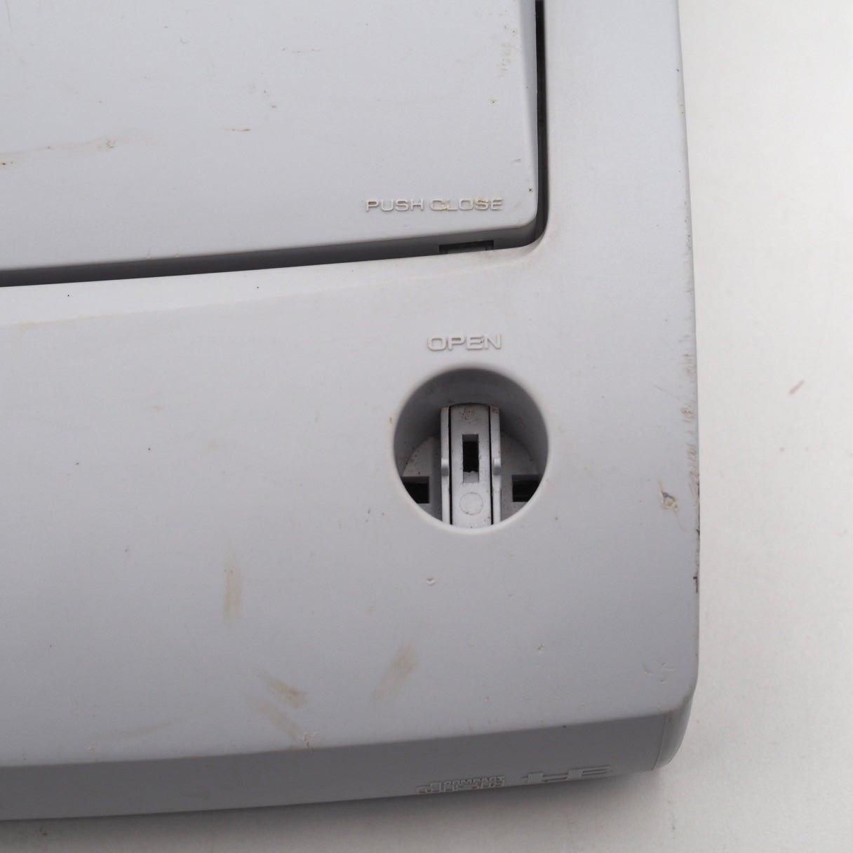 Used PC Engine DUO-RX Console PCE-DUORX - For parts or not working