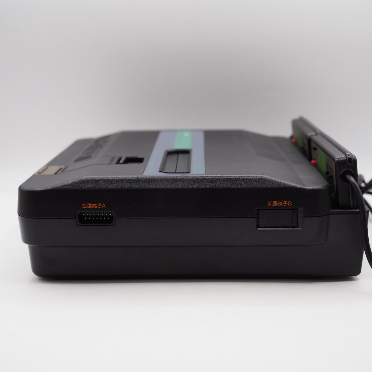 Sharp Twin Famicom Console Nintendo AN-505BK / 500R / 500B Belt replaced Tested – Japanese retro console – Enjoy Game Japan