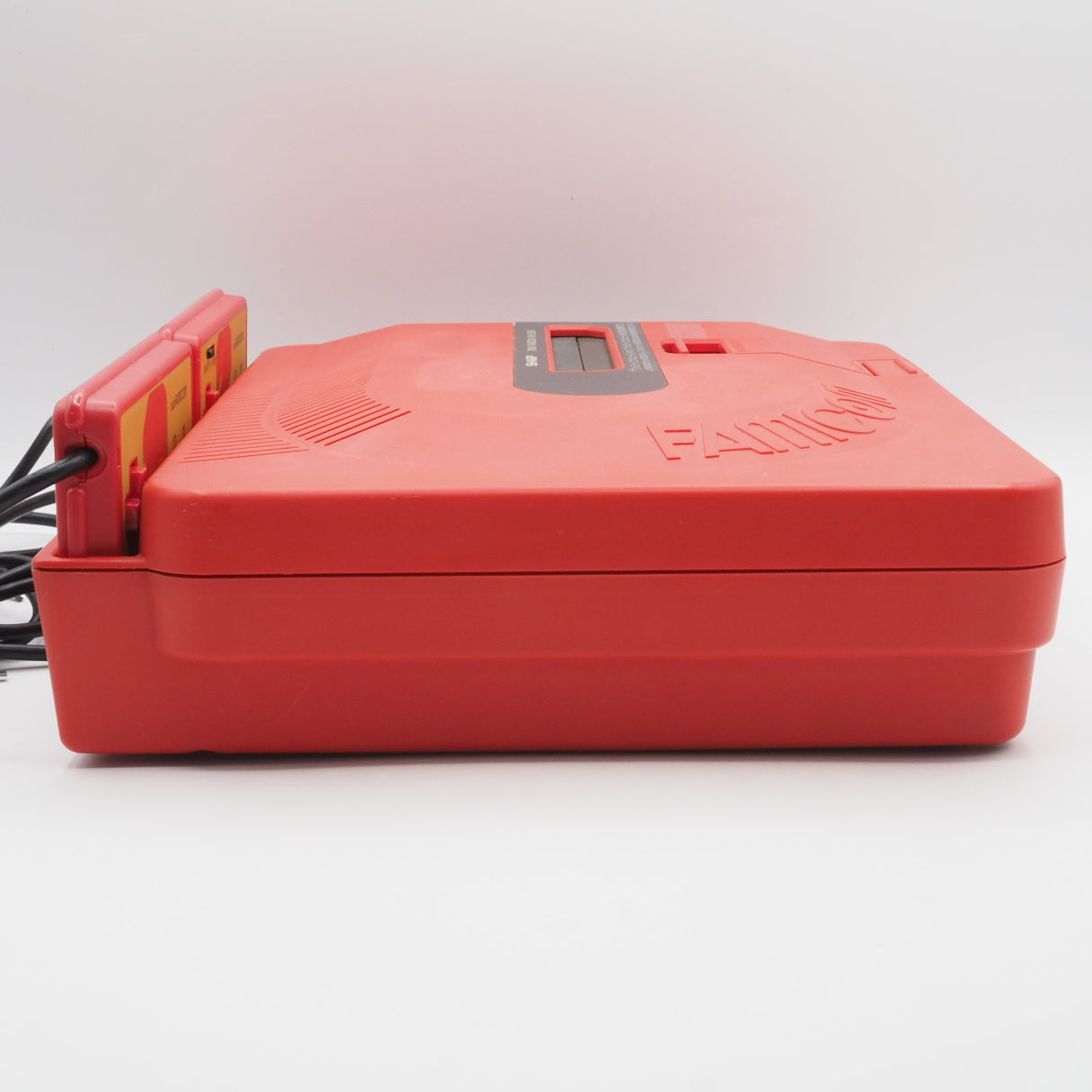 Used Sharp Twin Famicom Console system AN-500R [New Rubber Belt replaced] - Tested & Working