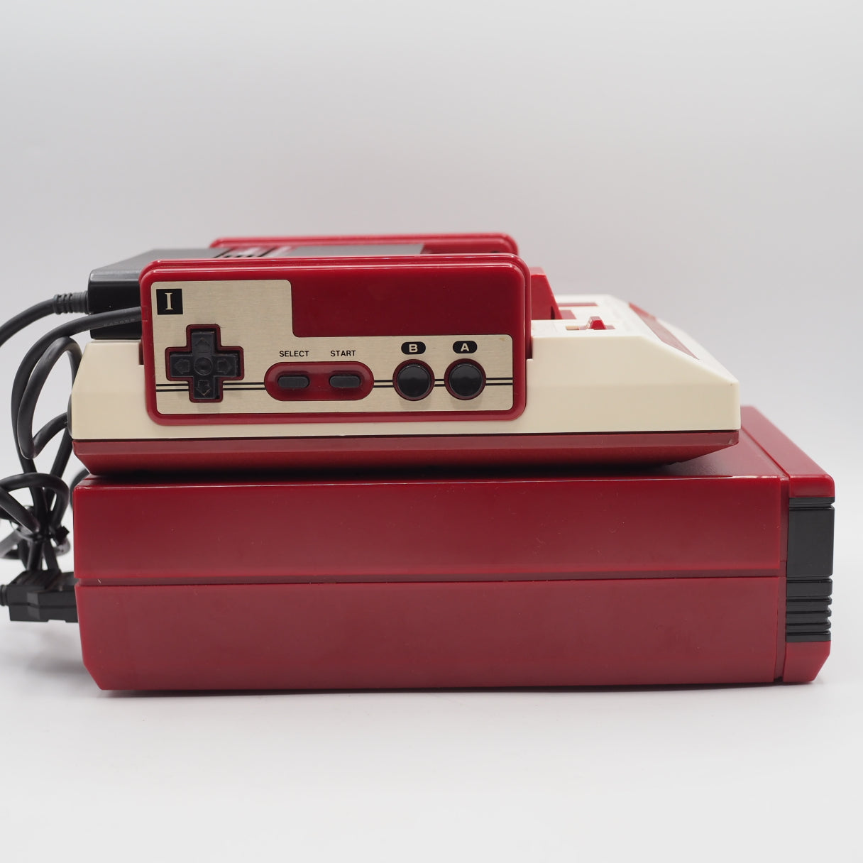 Used Nintendo Famicom & Disk System Console system SET Boxed [New Rubber Belt Replaced] - Tested & Working