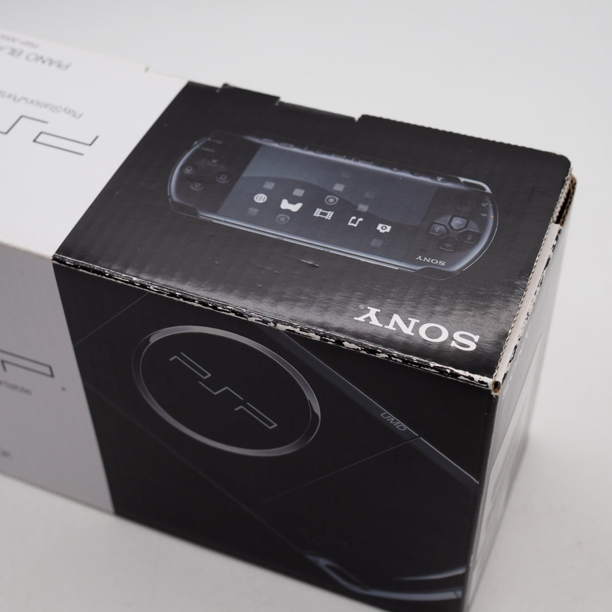 Used PlayStation Portable PSP PSP-3000 PB Piano Black Boxed - Tested & Working