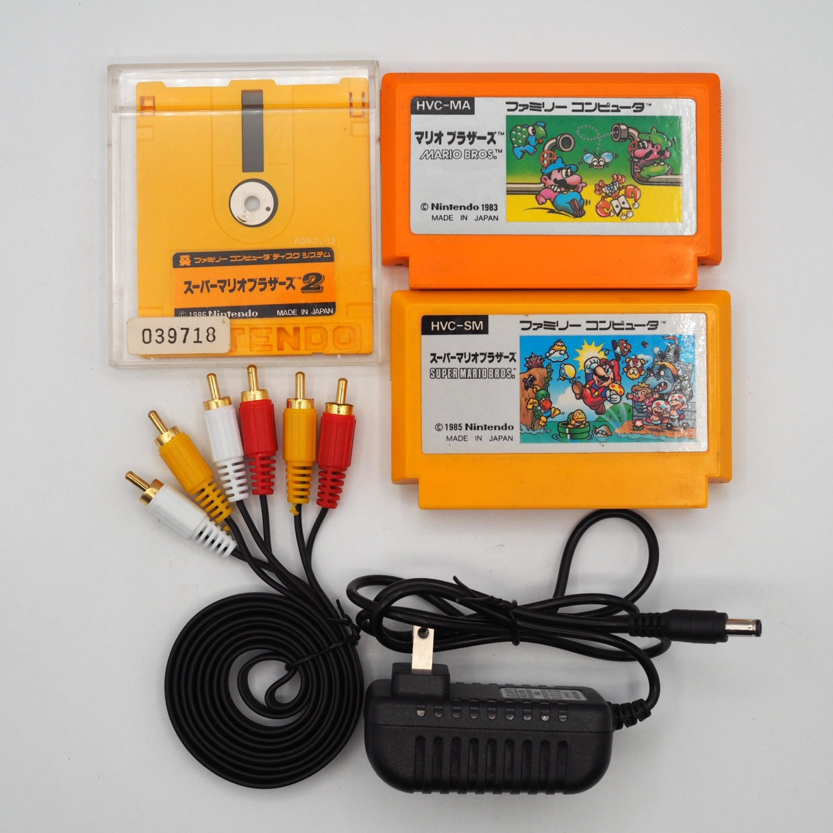 Sharp Twin Famicom Console system AN-500R [New Rubber Belt replaced] + 3 Games SET