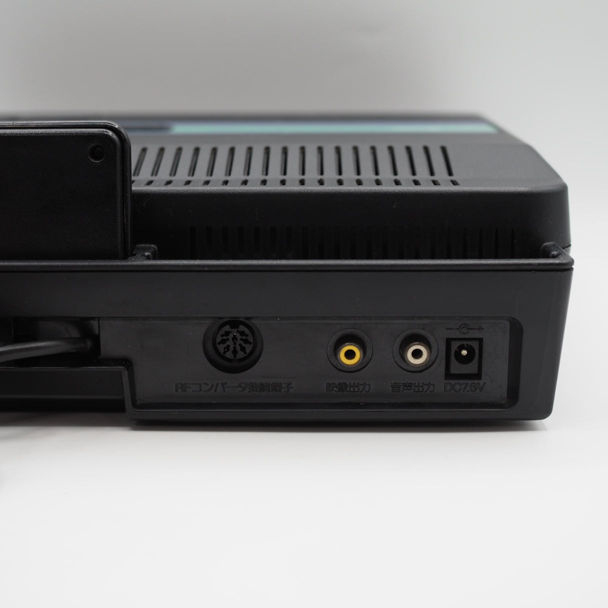 Used Sharp Twin Famicom Black Console AN505BK New Rubber Belt replaced - Tested & Working