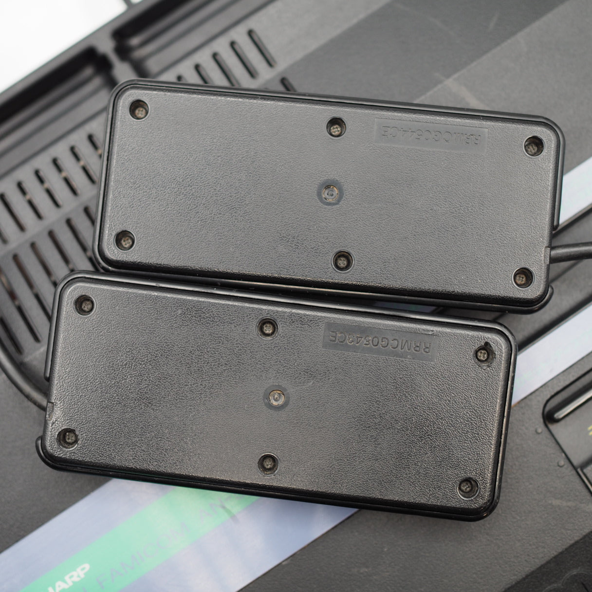 Used Sharp Twin Famicom Black Console AN505BK New Rubber Belt replaced - Tested & Working