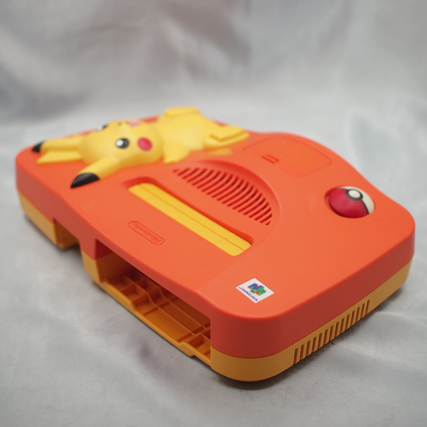 Nintendo 64 Pokemon Pikachu [Orange]