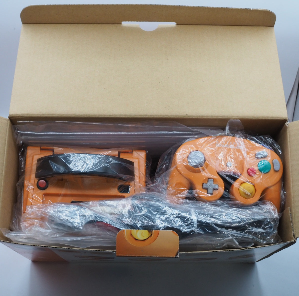 Nintendo GameCube Console System Orange DOL-001 + Game Boy Player Enjoy Plus Pack [NTSC-J, NTSC-U/S]