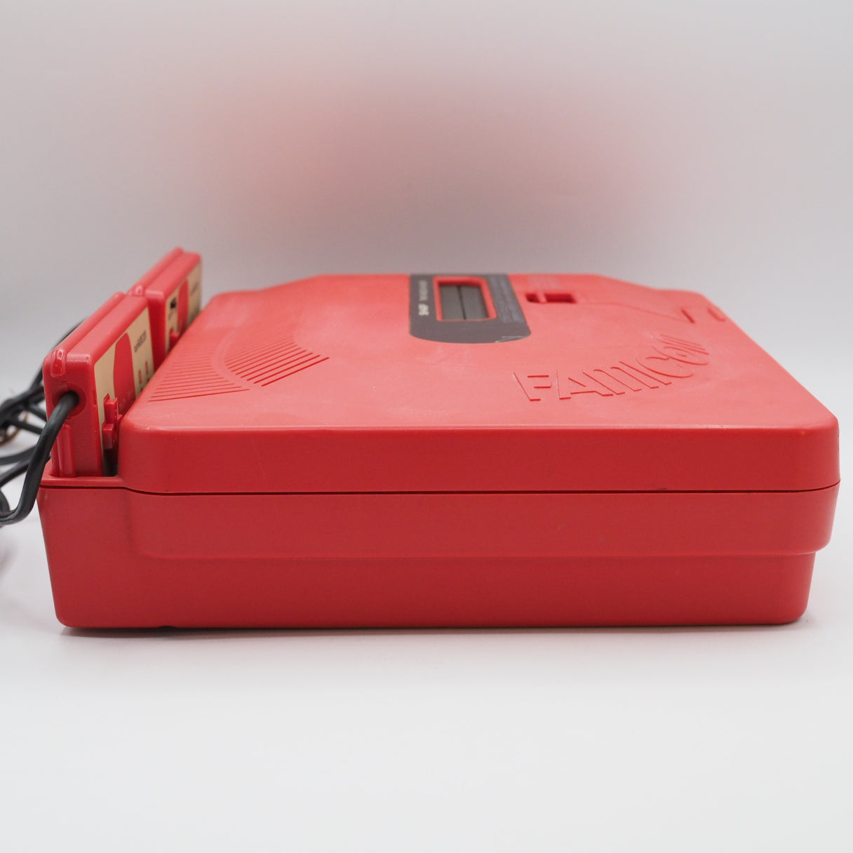 Used Sharp Twin Famicom Console system AN-500R [New Rubber Belt replaced] + Magnetic head protection sheet SET - Tested & Working