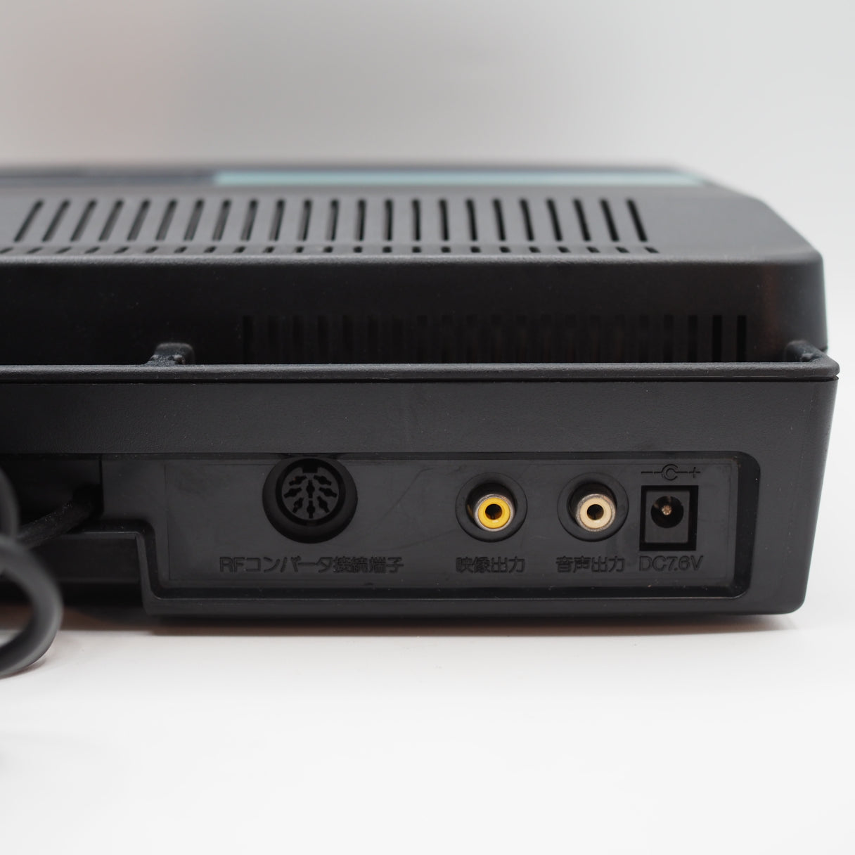 Used Sharp Twin Famicom Black Console AN505BK New Rubber Belt replaced - Tested & Working