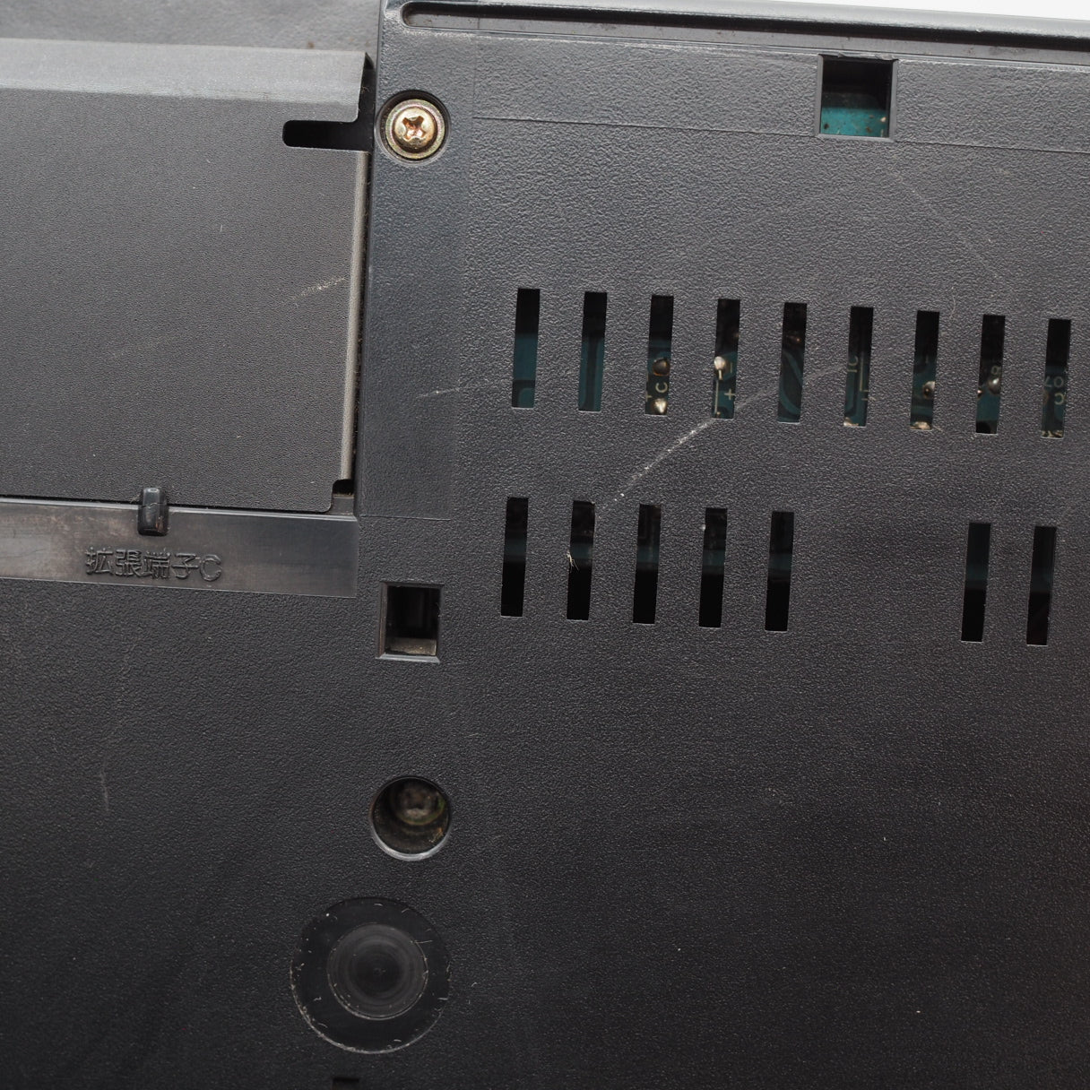 Used Sharp Twin Famicom Black Console AN505BK New Rubber Belt replaced - Tested & Working