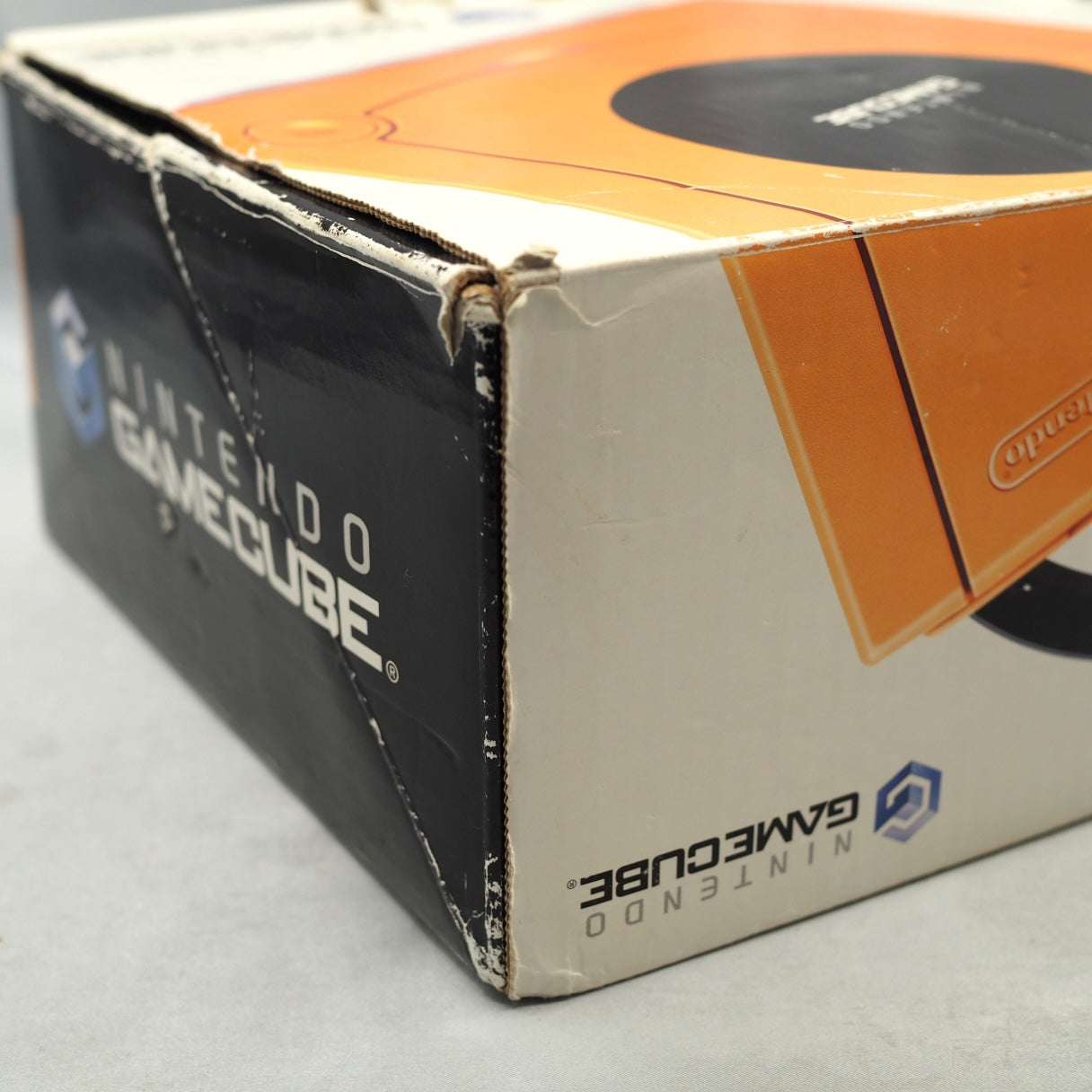 Used [Boxed & Refurbished] Nintendo GameCube Orange  DOL-001 NTSC-J NTSC-U/C Modified + DAIRANTO SMASH BROTHERS DX - Tested & Working