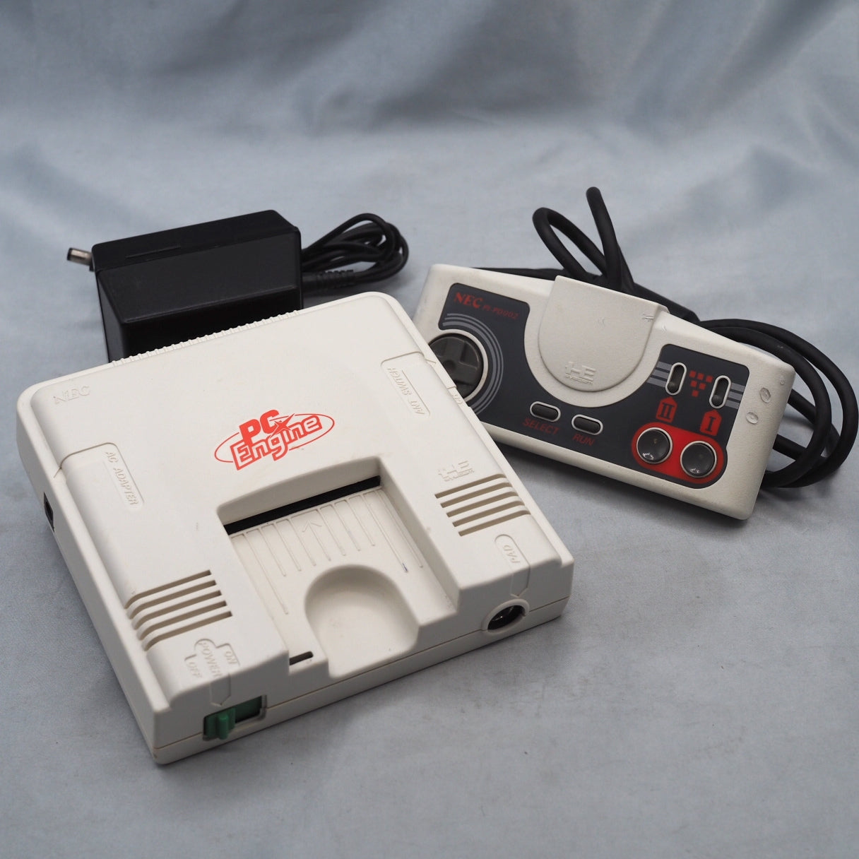 PC Engine Console system PI-TG001 + Continuous-fire controller SET