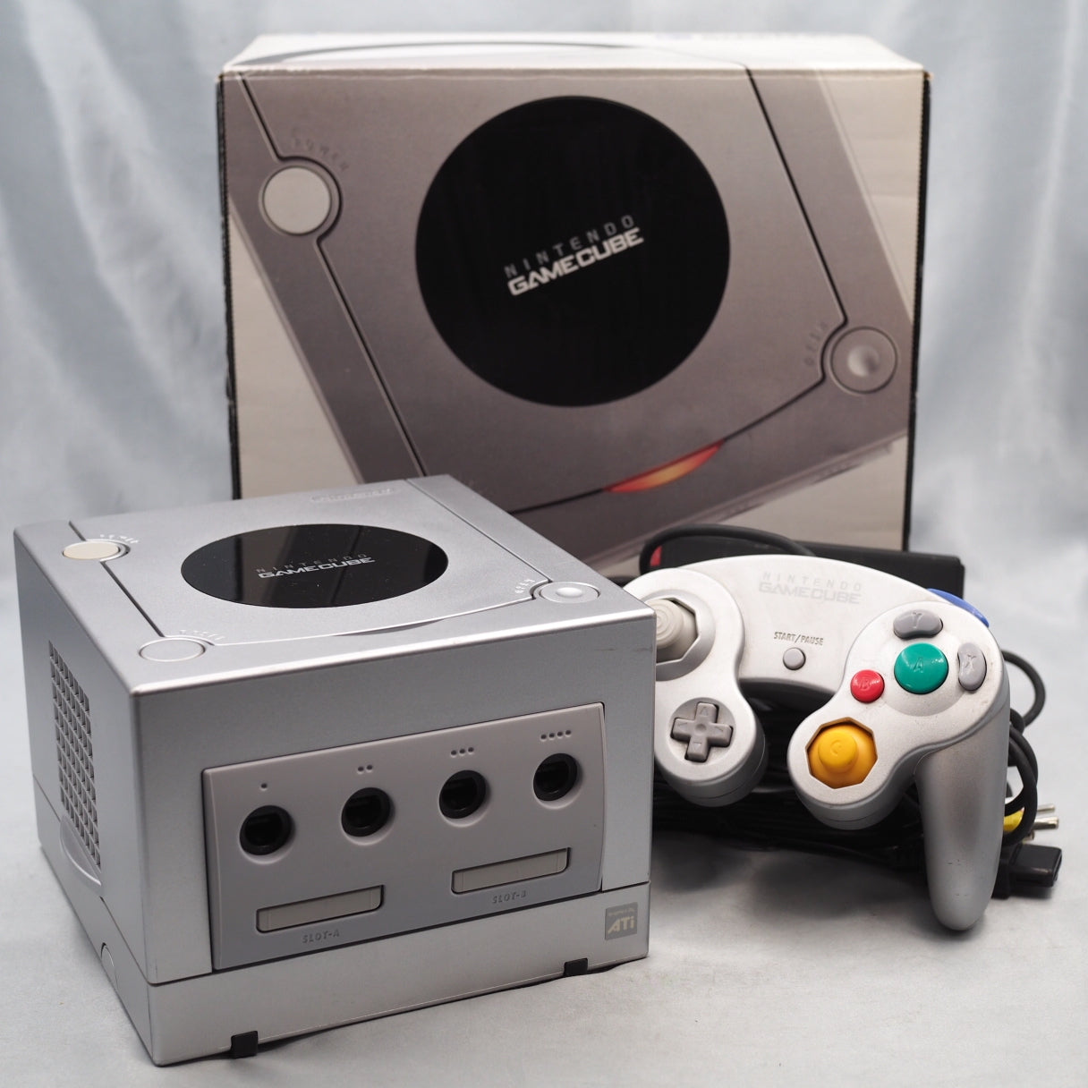 Nintendo GameCube Console System DOL-001 Silver Boxed [NTSC-J, NTSC-U/C] [Modified]