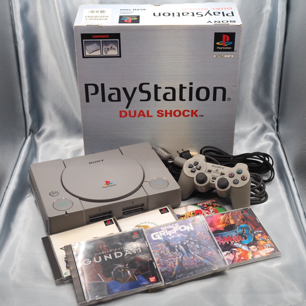 PS1 Console SCPH-7000 & Games SET [Serial number match]