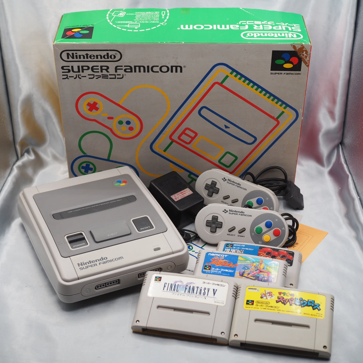 Nintendo Super Famicom Console & 4 Games SET