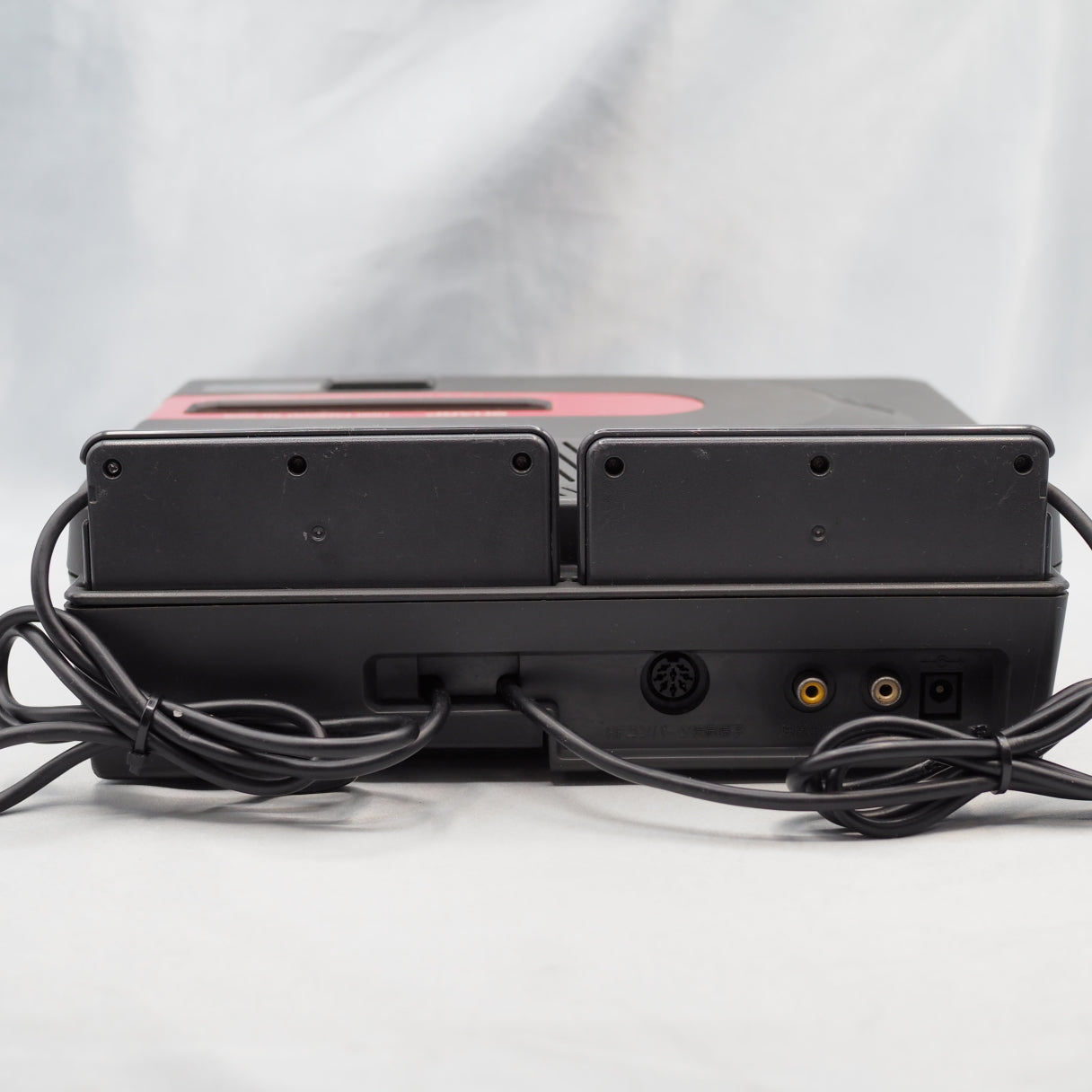 Twin Famicom Console AN-500B [New Rubber Belt replaced]